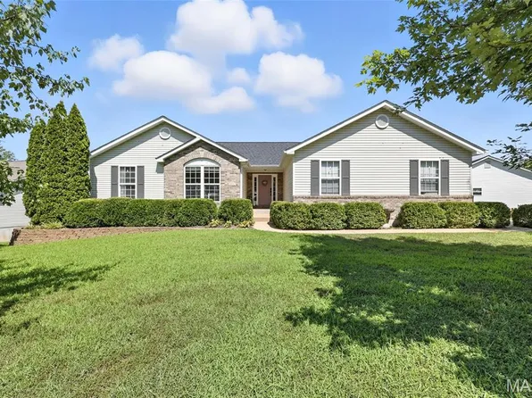 3052 Sand Dollar Ct, Pevely, MO 63070