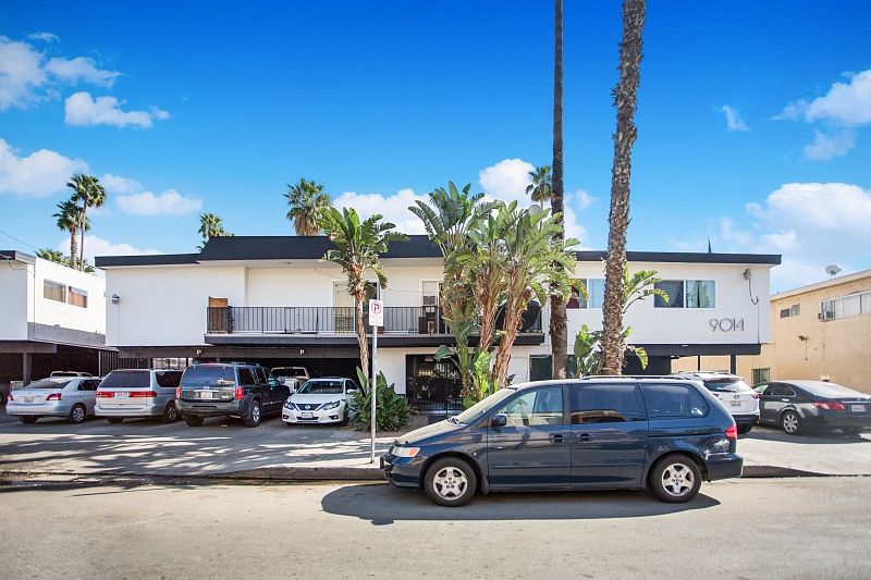 2nd image of 9014 Orion Ave APT 19