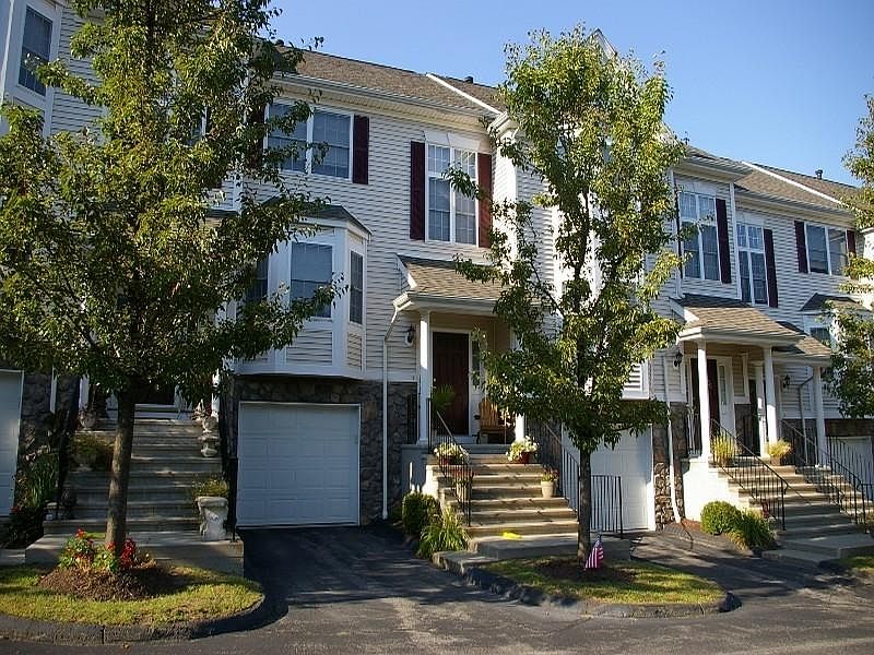 Beautiful Townhouse
