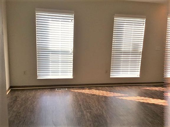 4th image of 2800 Salem Hills Ct