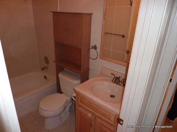 4th image of 1330 Woodside Glen Way
