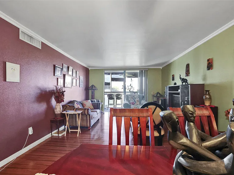 2800 Somerset Dr #418J — Photo 6