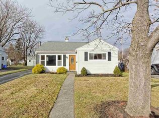 17 Jase Ct, Albany, NY