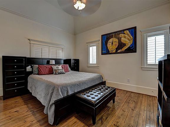 5th image of 1126 W 23rd St Unit A