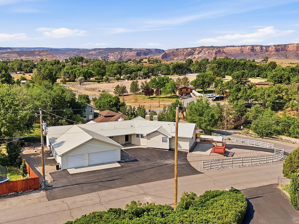 1st image of 474 W Scenic Dr