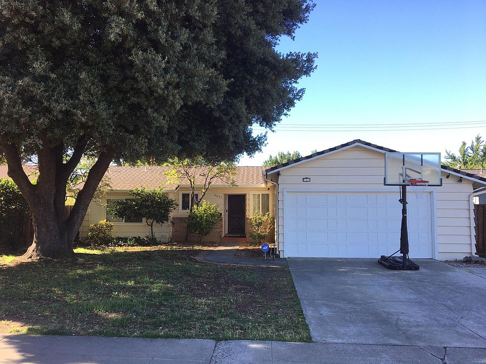 1st image of 4695 Elmhurst Dr