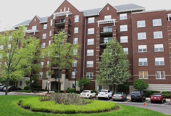 2nd image of 470 W Mahogany Ct Unit 602