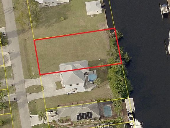 3rd image of 2114 Barbados Ave