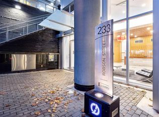 233 Robson St, Vancouver, BC V6B 0E8