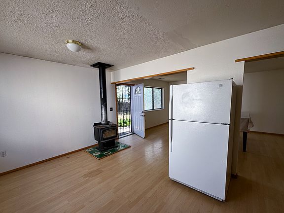 2nd image of 329 La Luz Dr