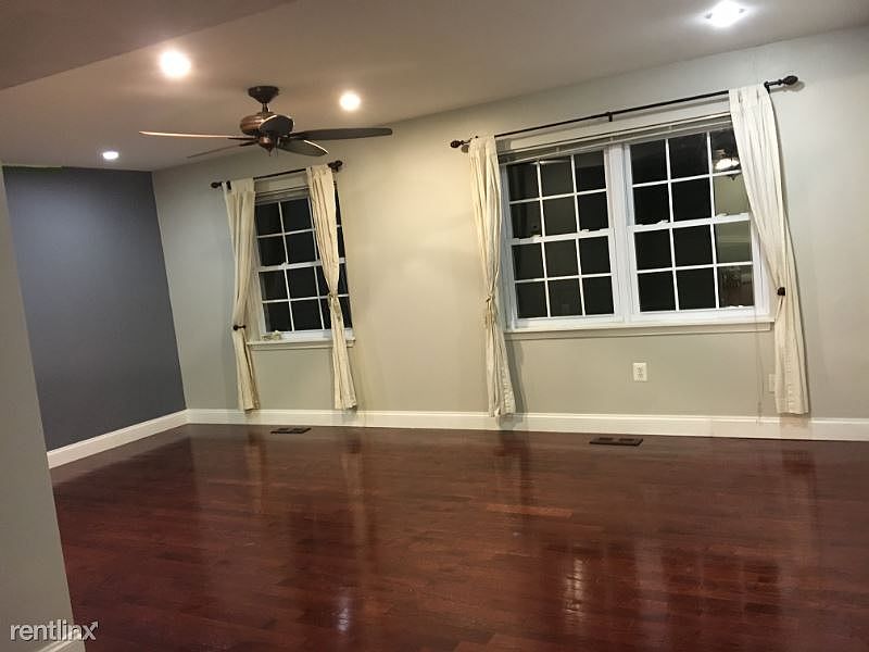 1st image of 7804 Snead Ln