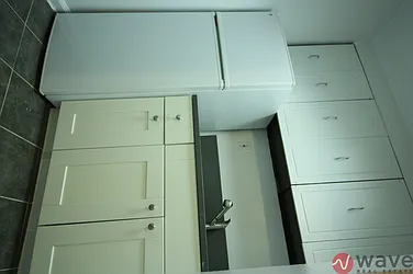 Rented by Wave Real Estate Group