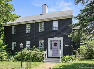 6 Grove St, Essex, MA 01929