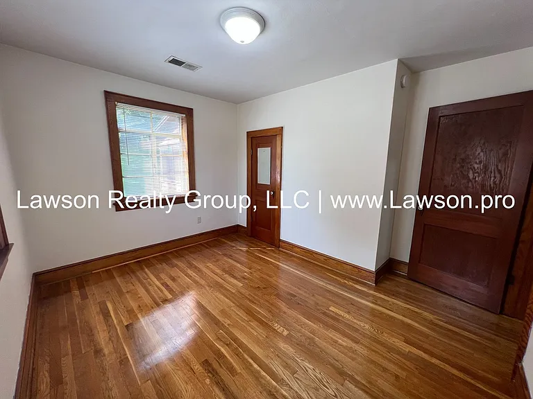 3119 King St NE — Photo 23