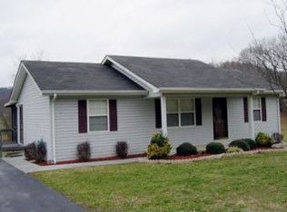 1350 Hidden Valley Rd, Livingston, TN 38570