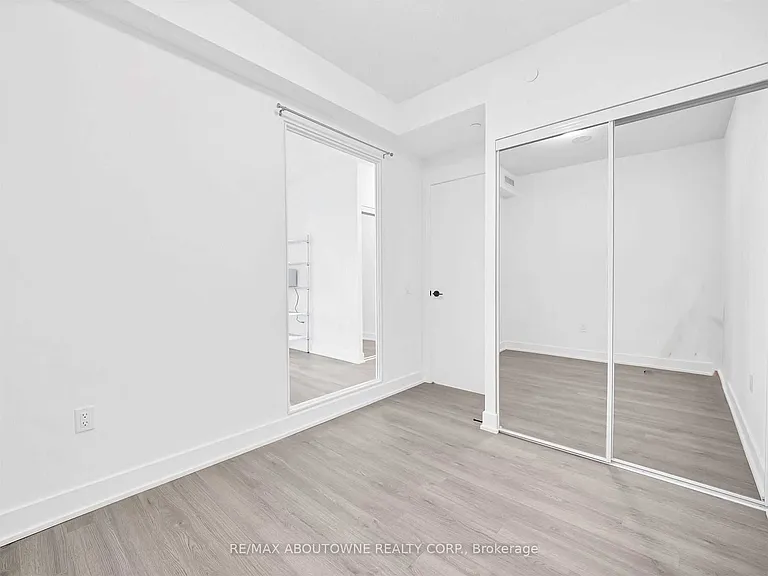 50 George Butchart Dr #914 — Photo 12