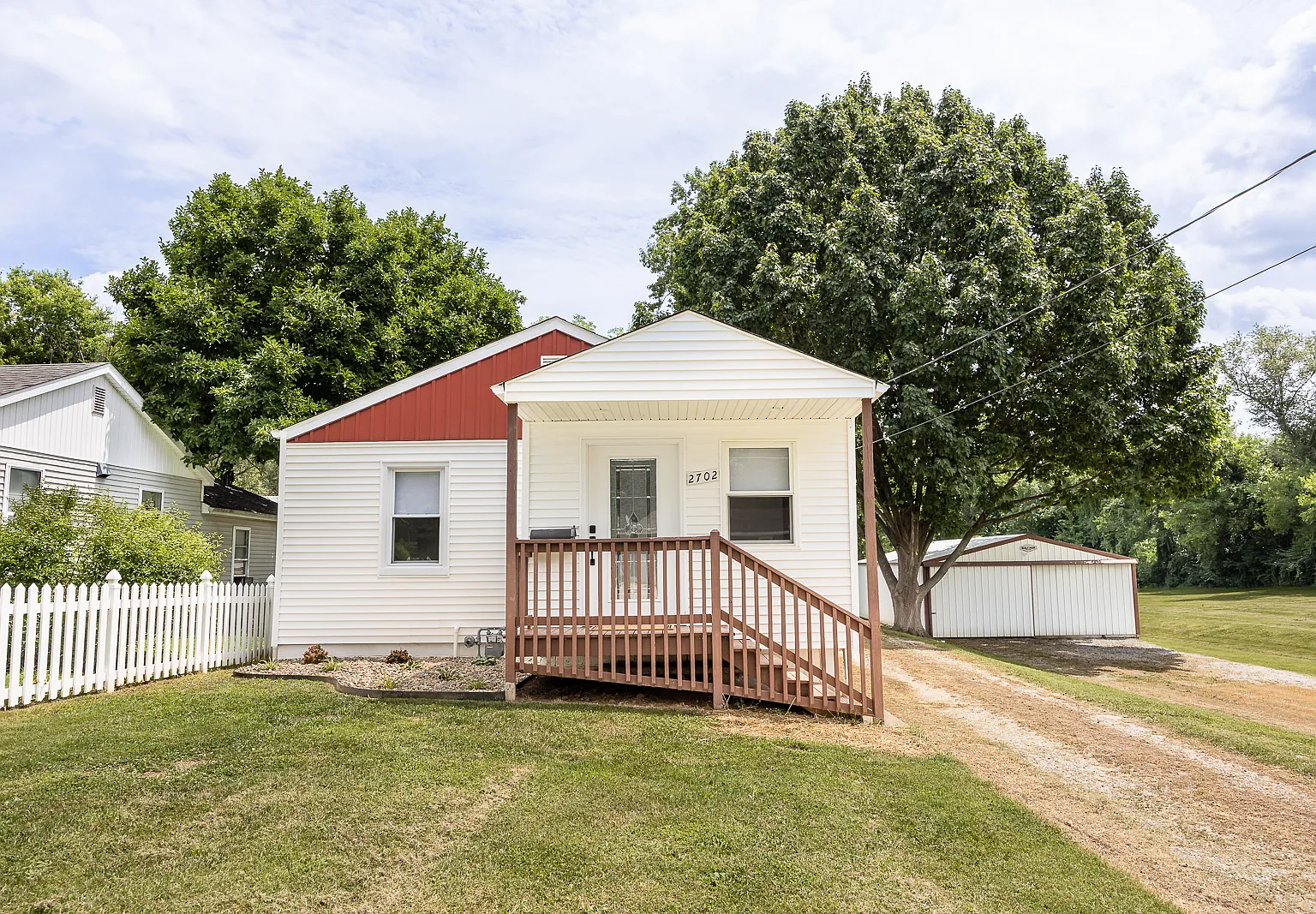 2 bed, 1168 sqft, $2,000 — Photo 1