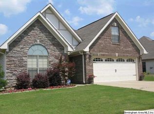 1032 Emerald Ridge Dr, Calera, AL 35040