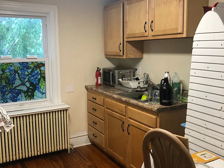 813 Greenwood Ave — Photo 7