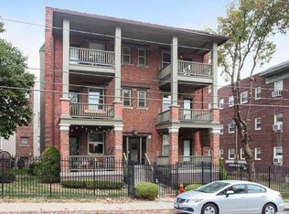 114 W 36th St APT 3E, Kansas City, MO 64111