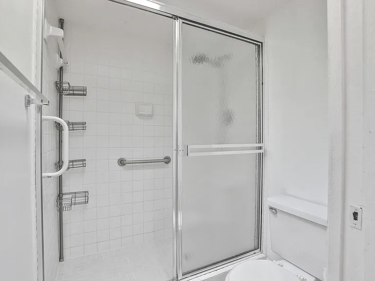 1501 Cayman Way #C4 — Photo 16