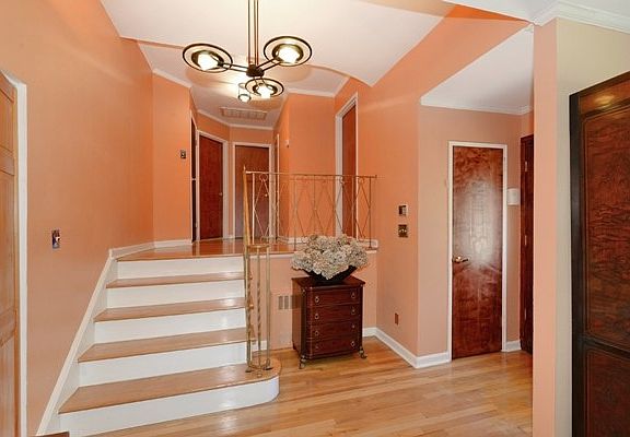 5th image of 26 Viola Dr