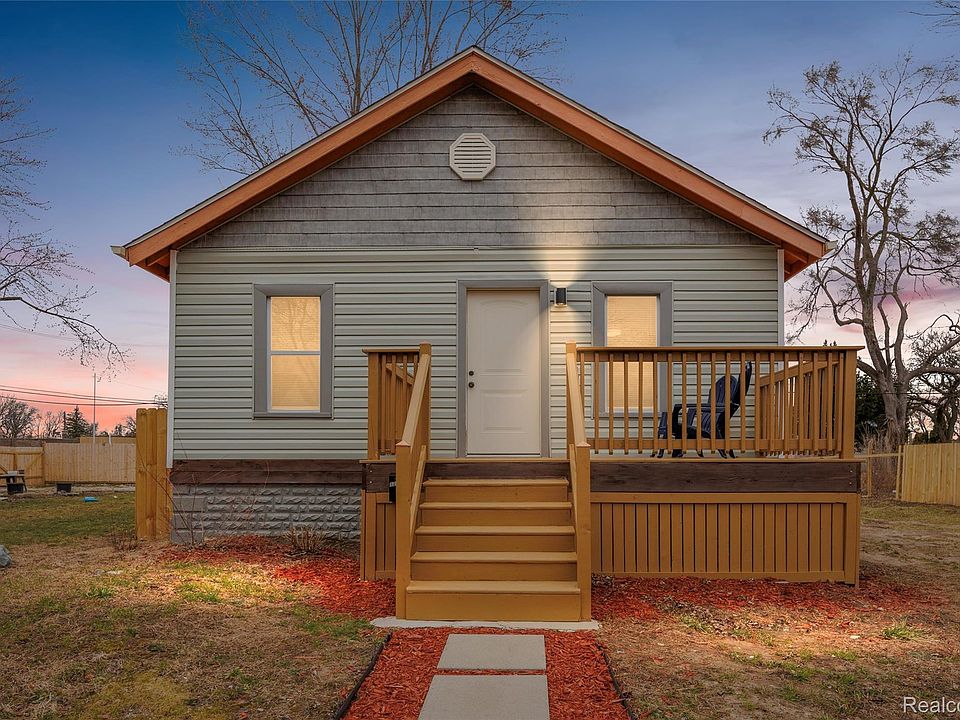 1st image of 12617 Filbert St