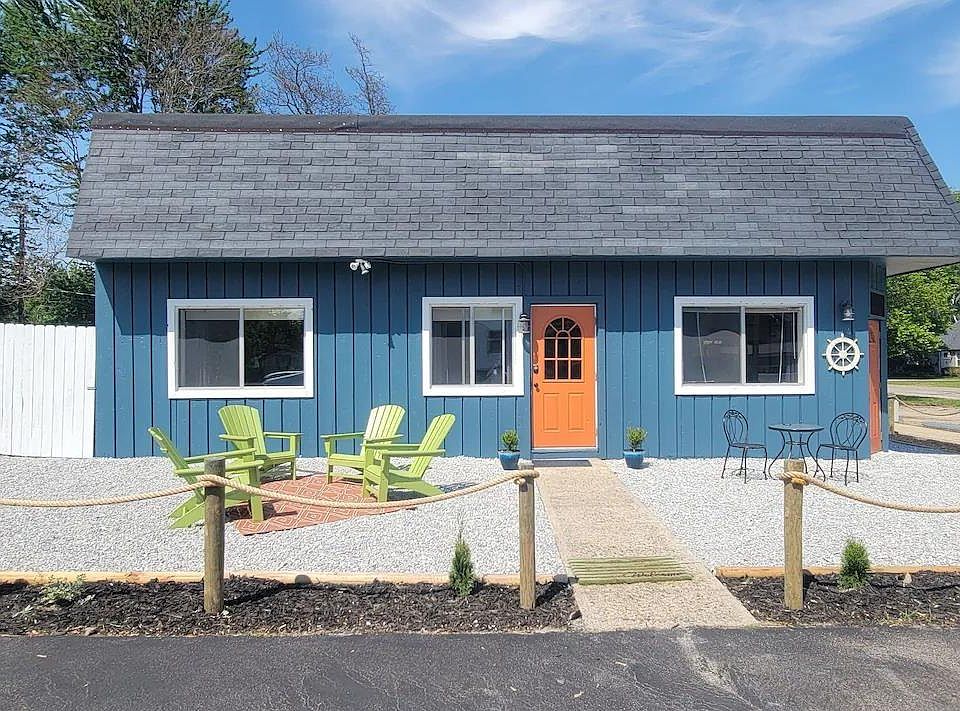 1401 Saint Clair Blvd, photo 2