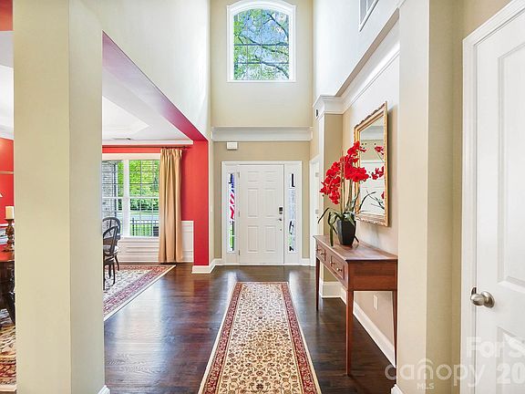 4th image of 13326 Fairington Oaks Dr