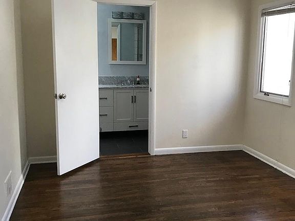 Master bedroom & bath