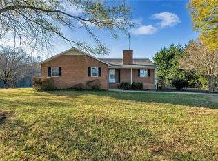 2468 Zephyr Mountain Park Rd, State Road, NC 28676