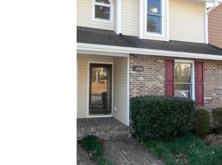 488 Lands End Rd, Fayetteville, NC 28314