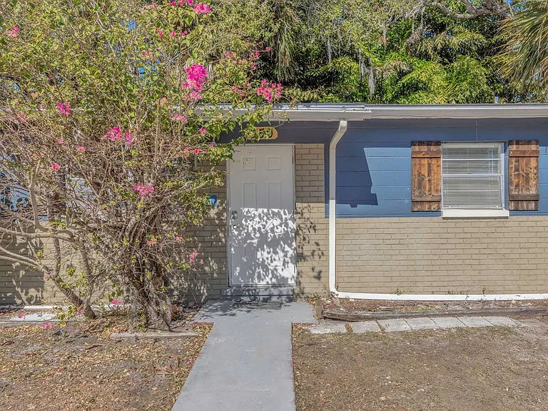 600 Douglas Ave — Photo 26