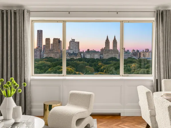 923 Fifth Avenue image 4 of 16