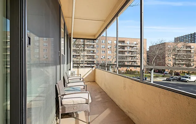 Sold by Realty Connect USA | media 34