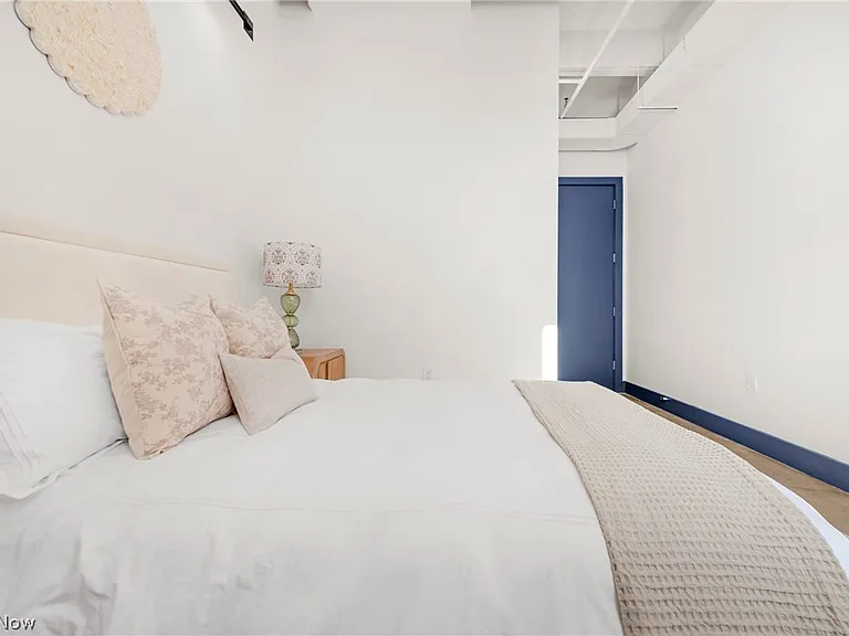 14650 Detroit Ave #405 — Photo 18
