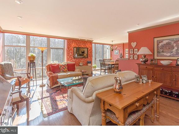 5th image of 3600 Conshohocken Ave APT 205