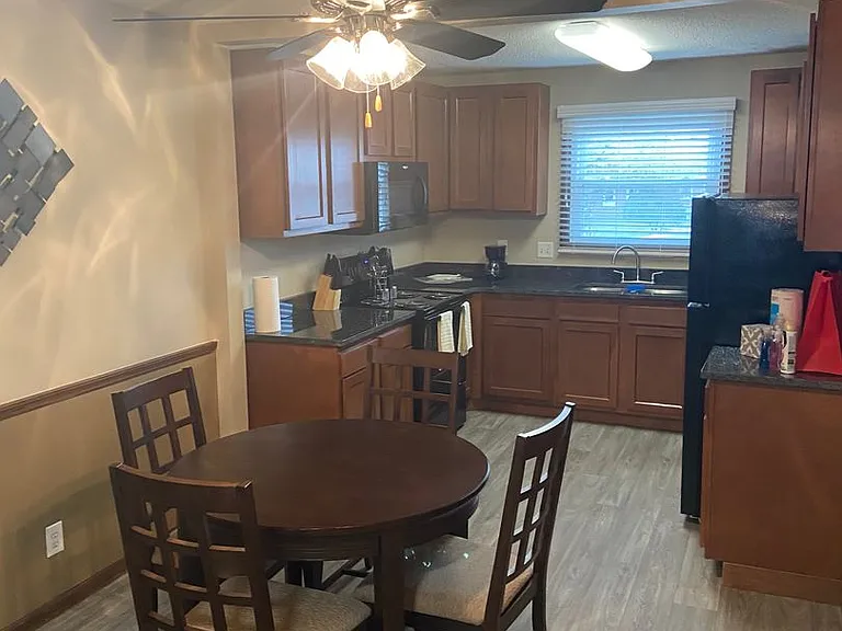 The Heights Apartments — Photo 305