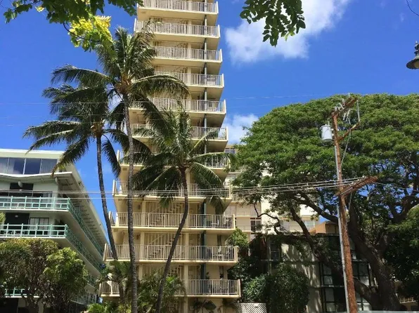 2947 Kalakaua Ave APT 801, Honolulu, HI 96815