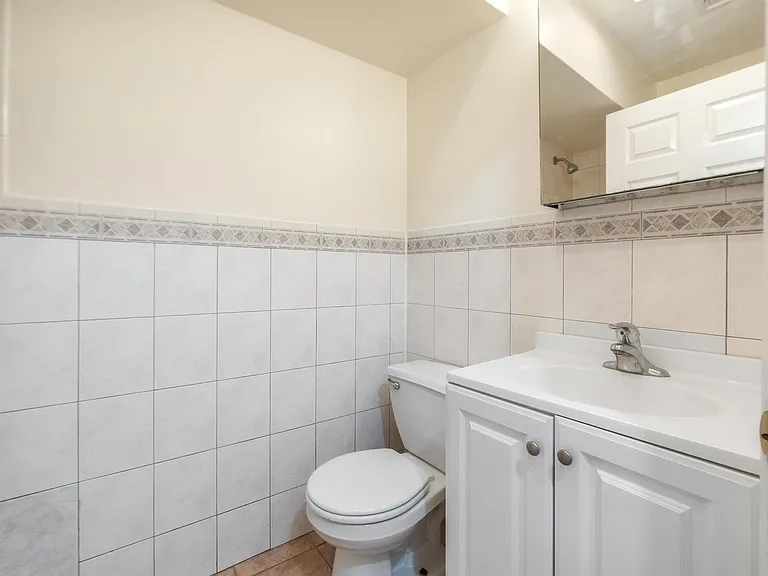 2705 Central Ave #1 — Photo 13