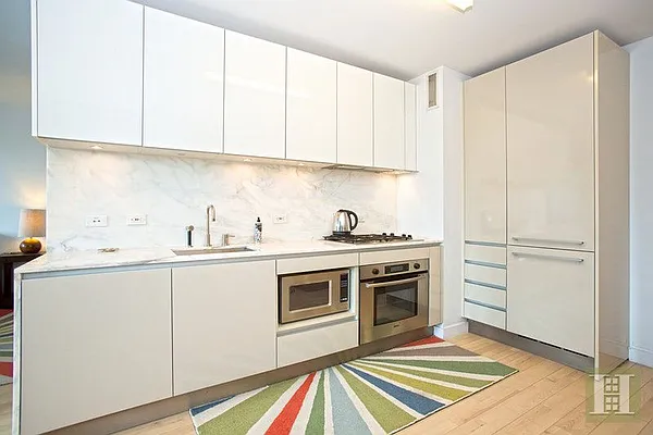 Rented by Halstead Real Estate | media 13