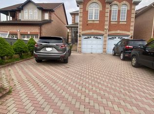 29 Constantia St, Markham, ON L3S 4H6