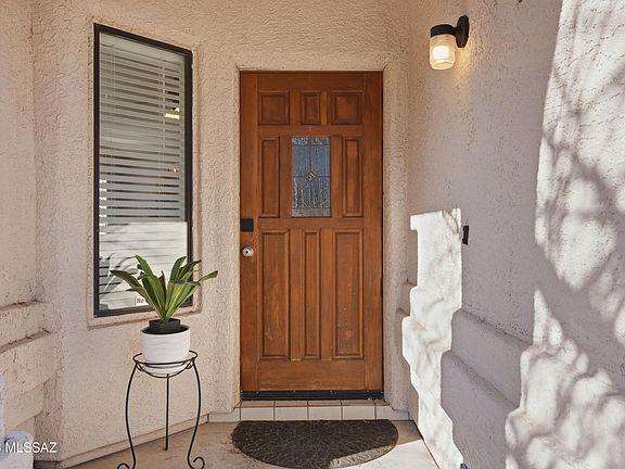 4th image of 1248 W Crystal Palace Pl