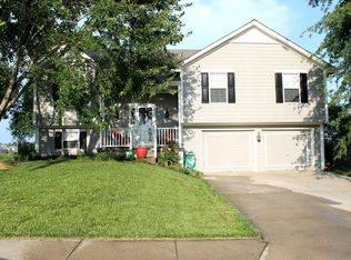 115 S Pelham Path, Raymore, MO 64083