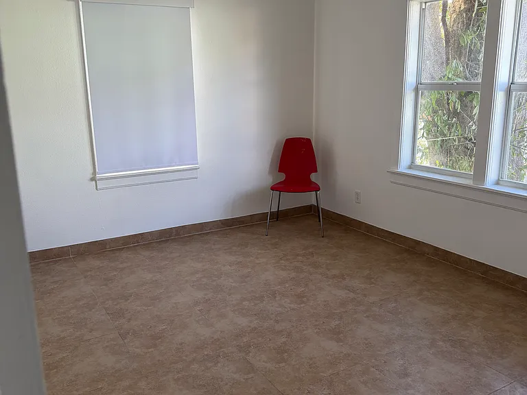 413 E Michigan St #2 — Photo 15