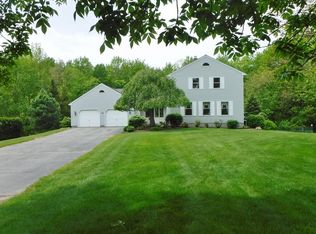 102 Partridge Ln, West Springfield, MA 01089