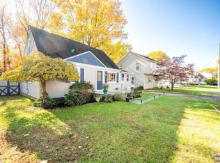 20 5th Ave, Wanaque, NJ 07420
