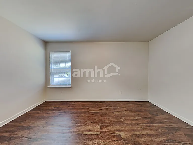 145 Mount Olivet Dr — Photo 16