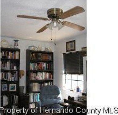 3rd image of 5324 Emerald Dr