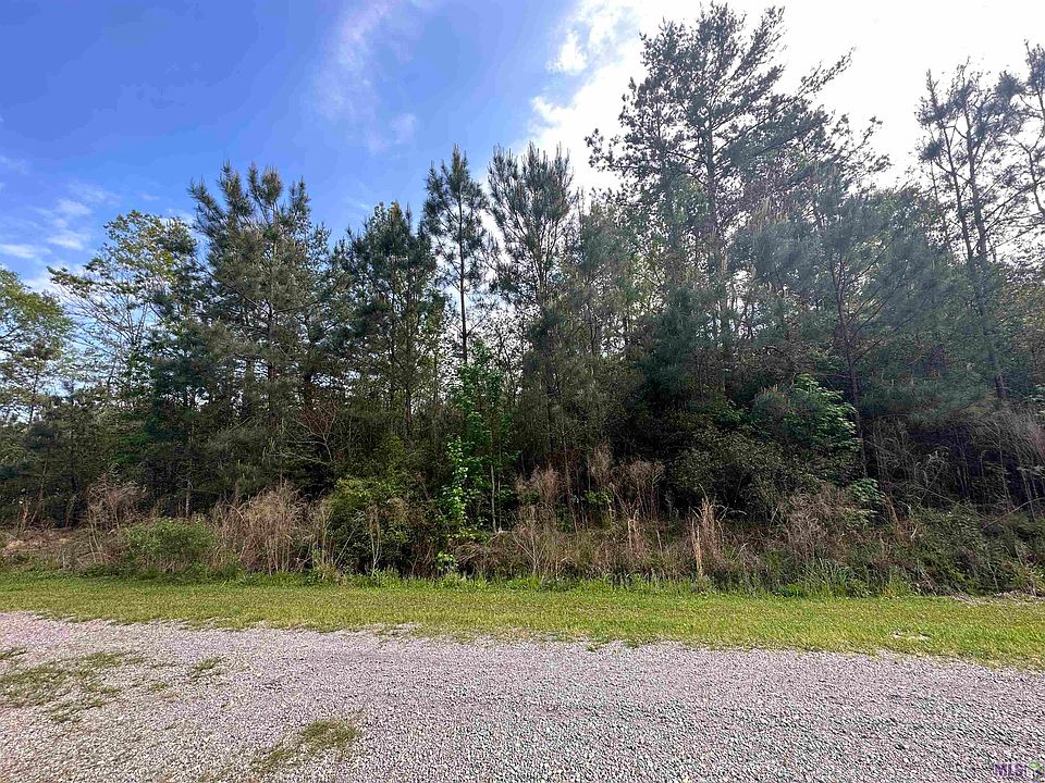 2nd image of Craig Mack Rd